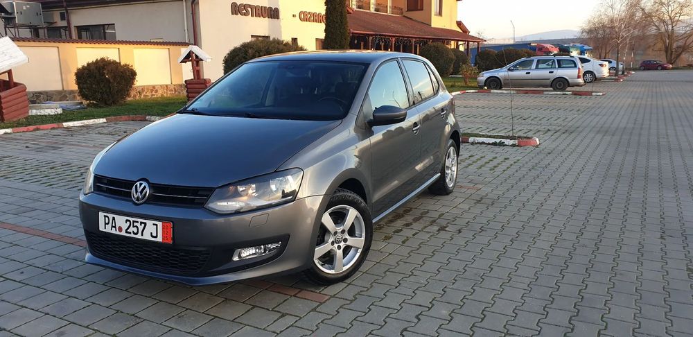 Volkswagen Polo 2011  1,4  80 cp Benzina CLIMATRONIC NAVI Camera