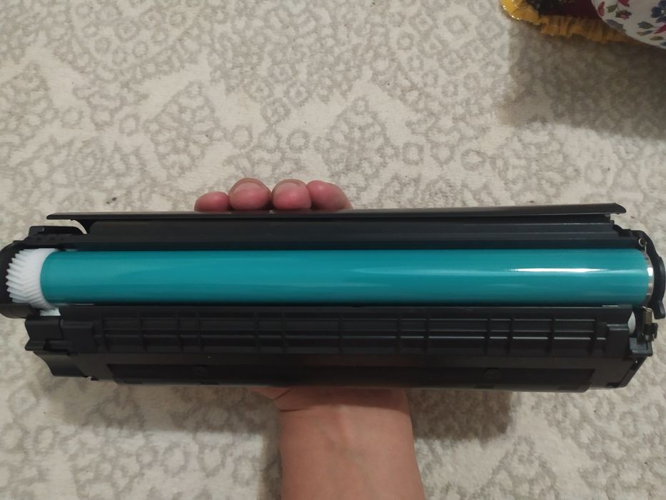 2900 printer kartridji ideal holatda radnoy printerni o'ziniki. To'liq