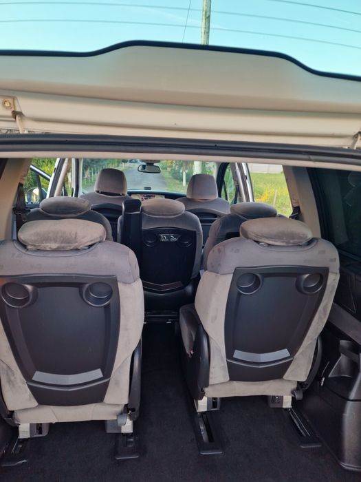 Vând Peugeot 807 2.0 HDI 163 CP• Automat • Euro 5 • 7 Locuri • 2012