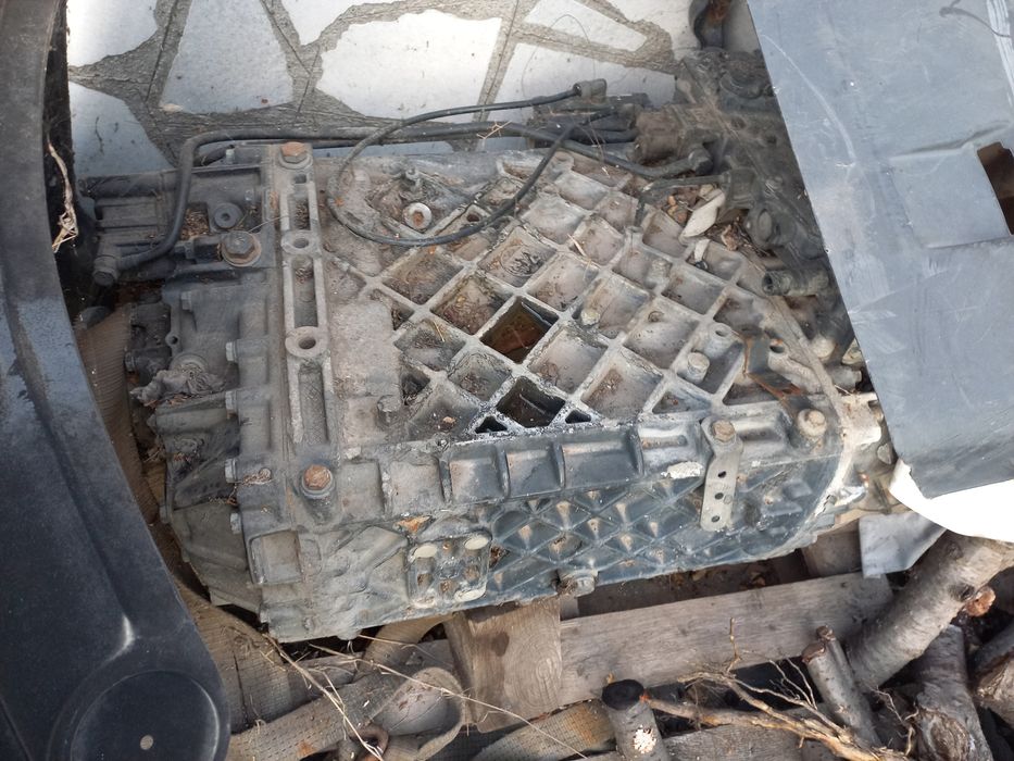 Части за РЕНО МАГНУМ е3  Мак Мотор