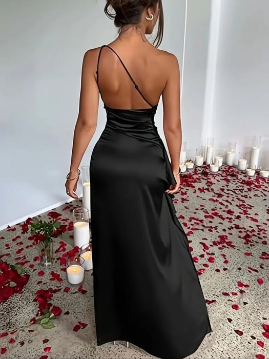 РАЗПРОДАЖБА на нови официални и бални рокли