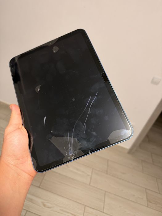 IPad 10, 2022 cu 5G sim card