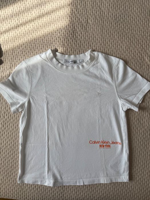 футболки ZARA Calvin Klein