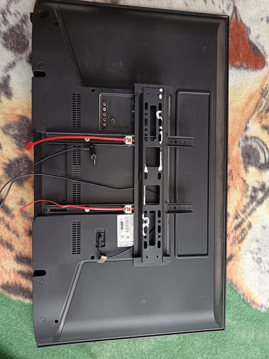 Самсунг ЛЭД телевизор