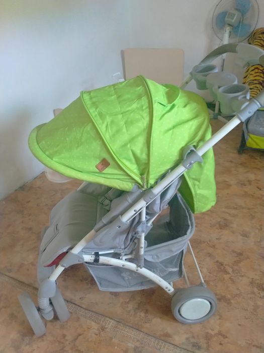 Продам детскую коляску