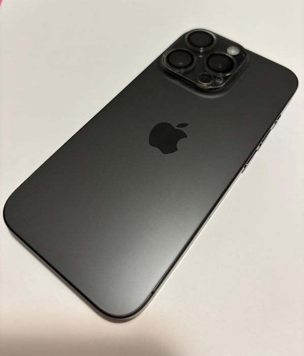 Iphone 15 Pro Black Titanium  128gb