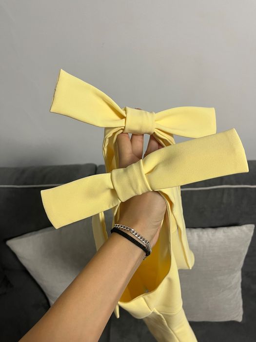 Топ Zara XS с панделки в жълто