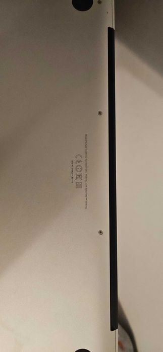 MacBook Pro 13” Mid 2012, funcționează perfect + Magic Mouse 2