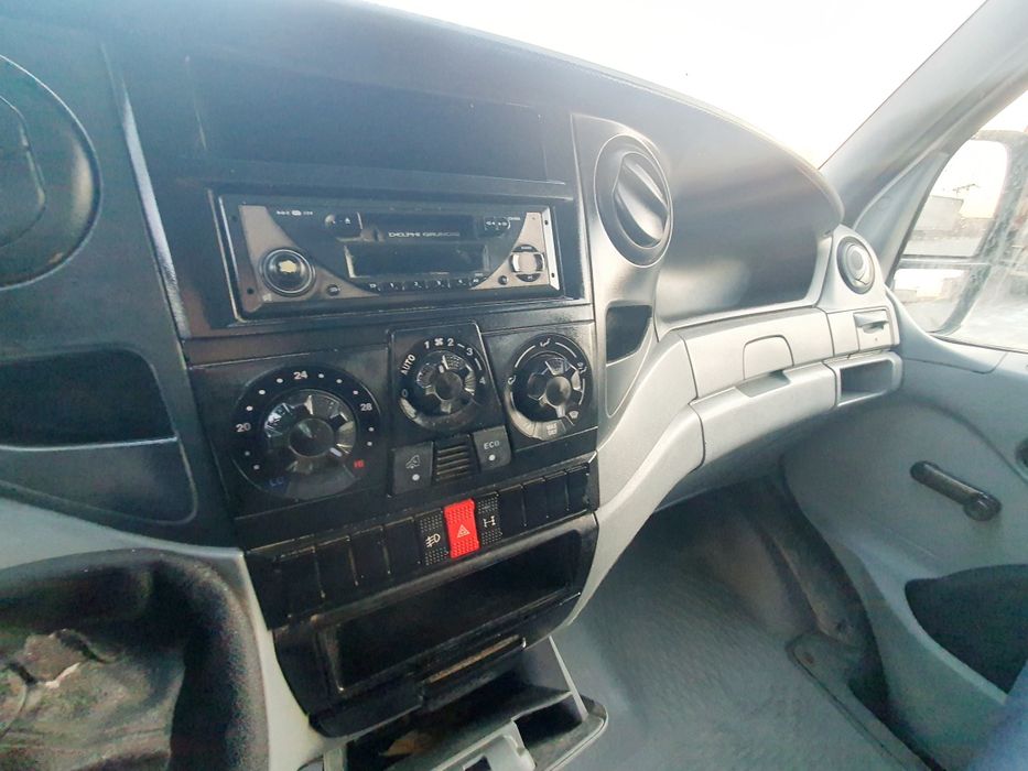 Iveco  35c15 3.0hpi  basculabil dokka 7locuri