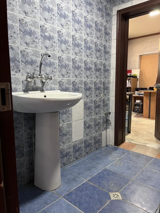 Отдавам магазин под наем 320кв.м