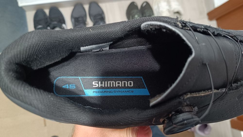 Pantofi Shimano boa 45 ca noi preț 200 ron