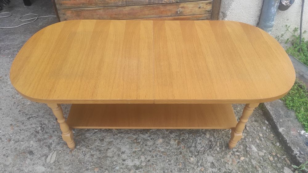 Градинска, холни маси