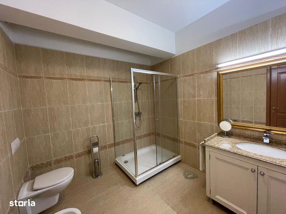 Apartament 2 camere/  Balcon și garaj /