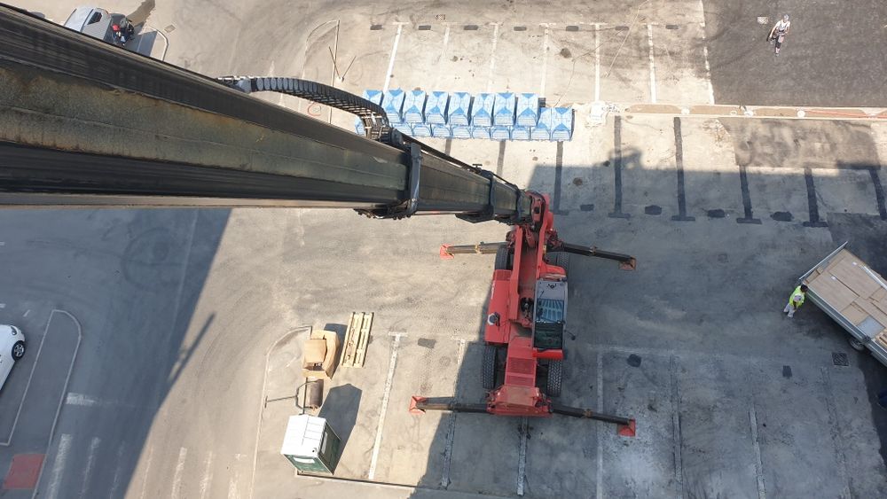 Manitou Rotativ MRT 3050 pt inchiriere, încărcător telescopic
