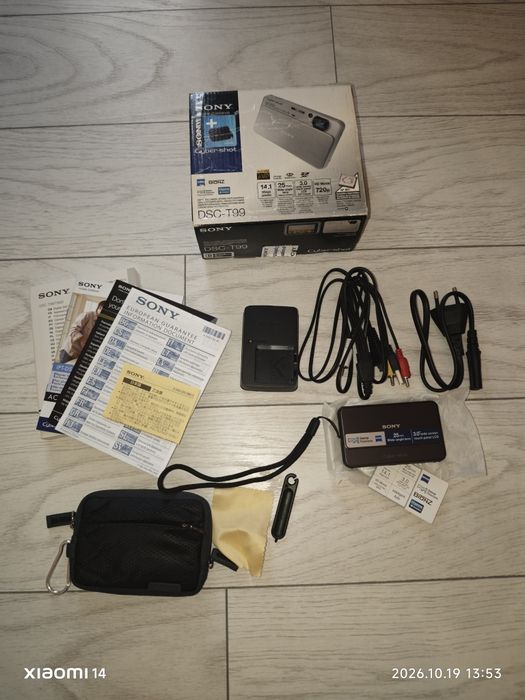 Sony Cyber-Shot DSC-T99