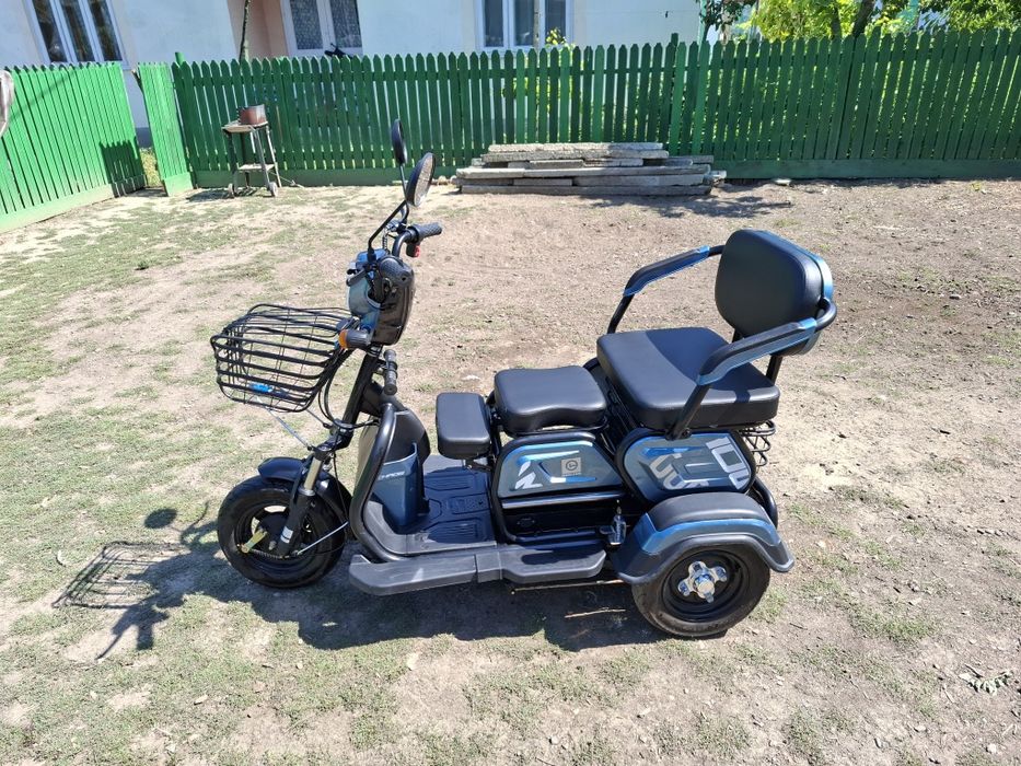 Tricicletă electrică