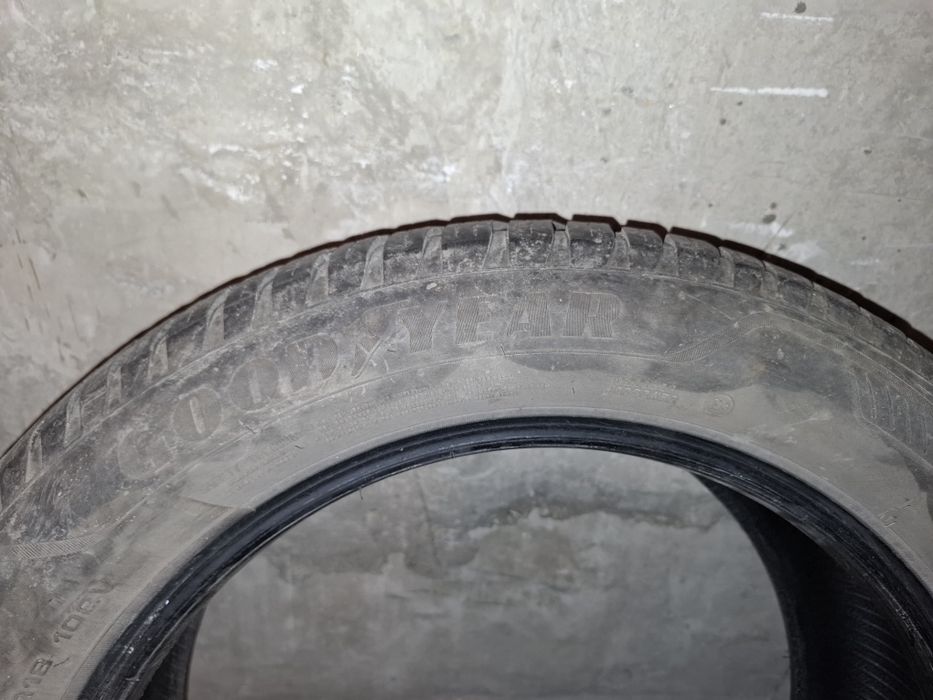 Гуми Goodyear 225/55/18