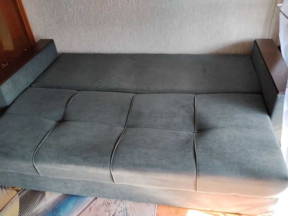 Продам мягкий диван