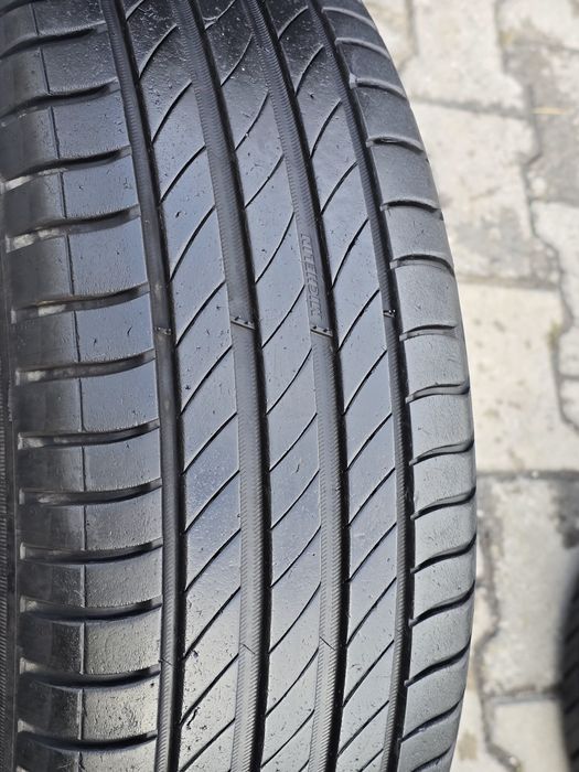 185 60 15 Michelin