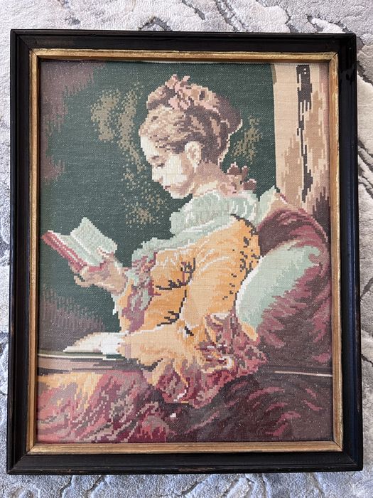 Гоблен момичето с книгата