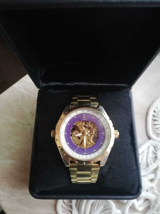 ceas minoir skeleton automatic vand sau schimb