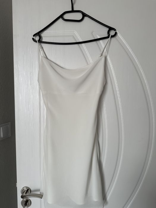 Рокли сатен Bershka