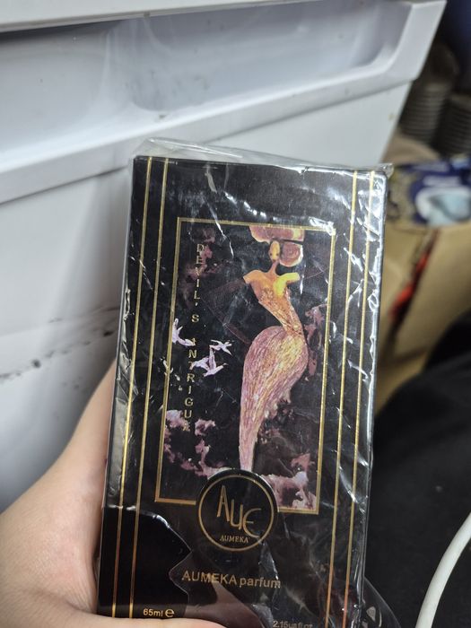 Духи хорошие  сладкие