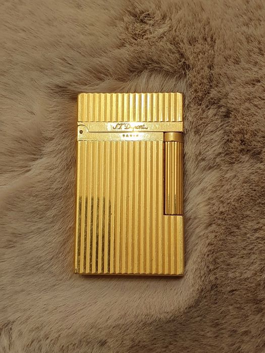 Brichetă S.T. Dupont L2 ( placat cu aur )