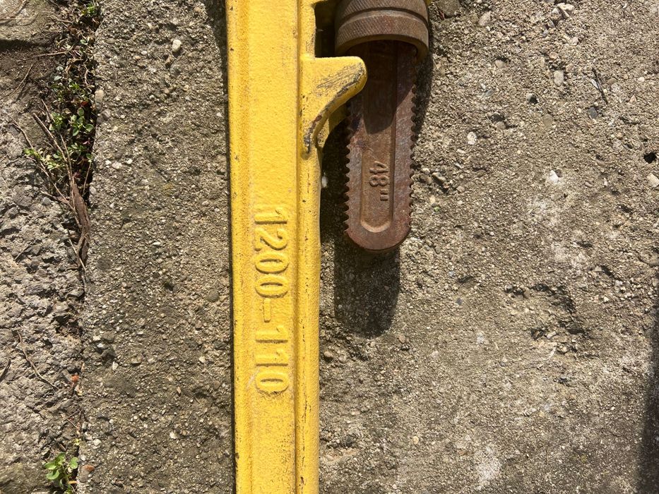 Тръбен ключ голям 48”