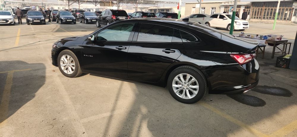 Малибу 2...  2.0  турбо