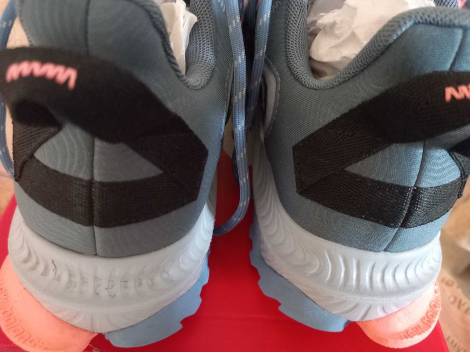 Дамски маратонки New Balance 40.5