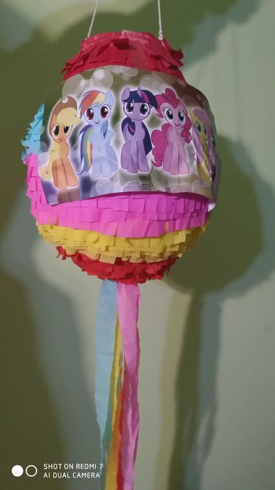 пинята за празници