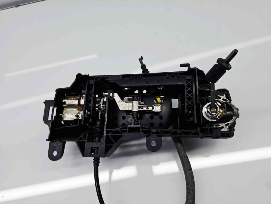 Maner usa dreapta fata Audi A4 (8W2, B9) [Fabr 2015-2023]