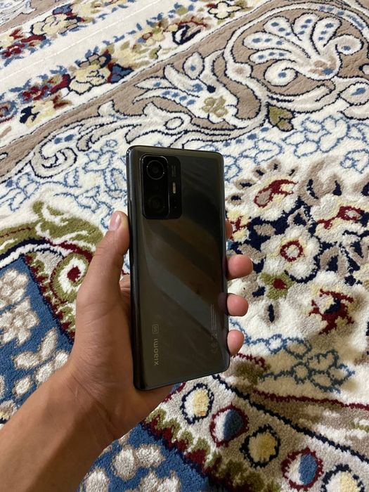 Hiomi 11 t pro  12 ozu. 256 pamit