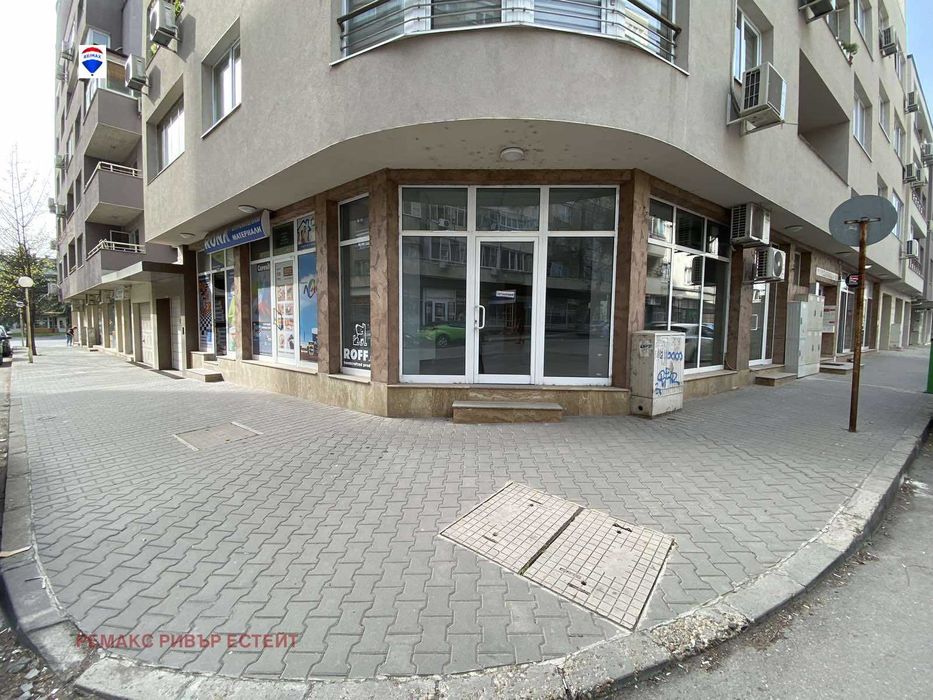 Дава се под наем Магазин в Русе, Възраждане - 32 кв.м за 331.5 € - Снимка #5