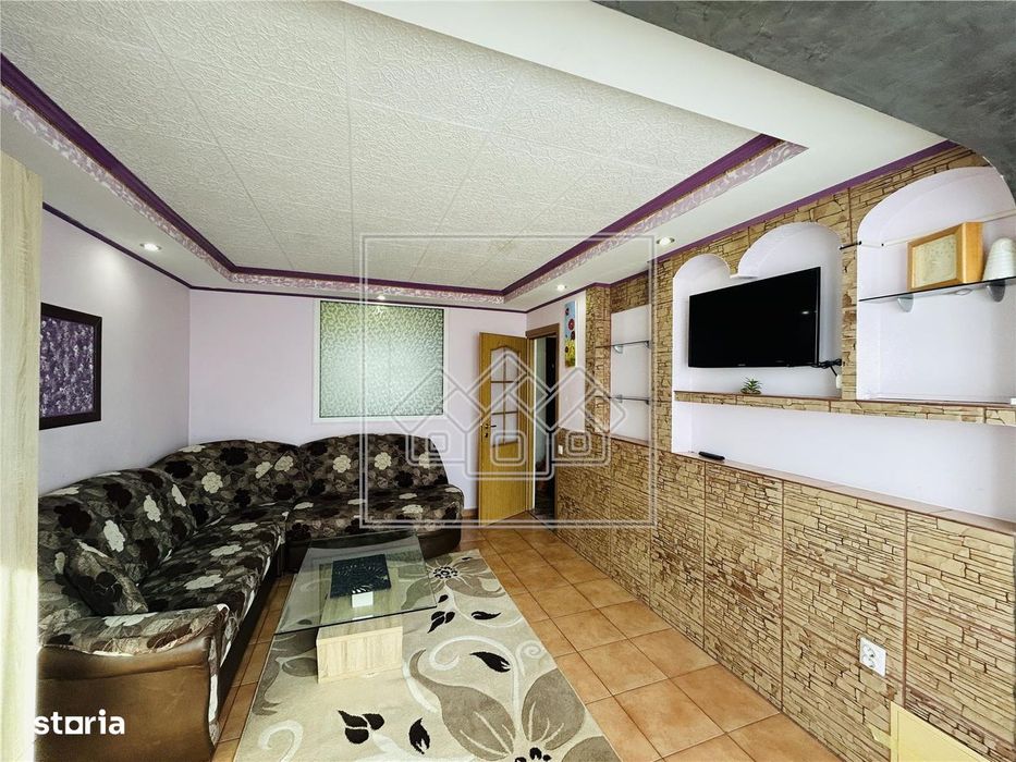 Ap decomandat, 2 camere, balcon - Zona Terezian — fotografia 1