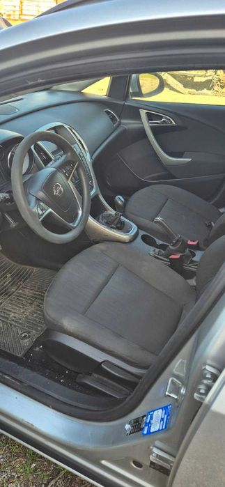 OPEL ASTRA-J 2011 A17DTJ 1.7 CDTI 110HP (81 kW)  на части