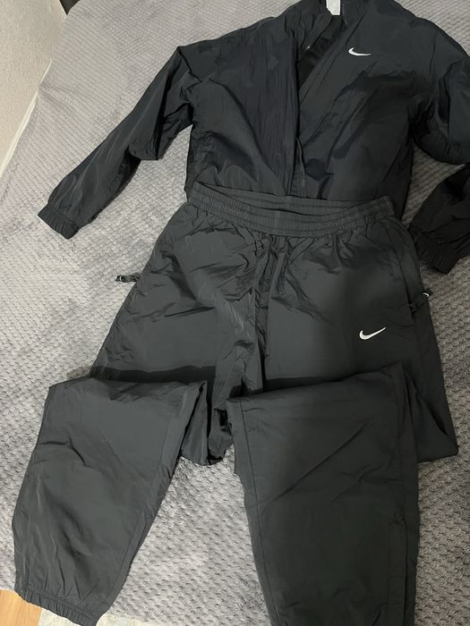 Продам двойку , спортивный костюм , классного качества ! Оригинал