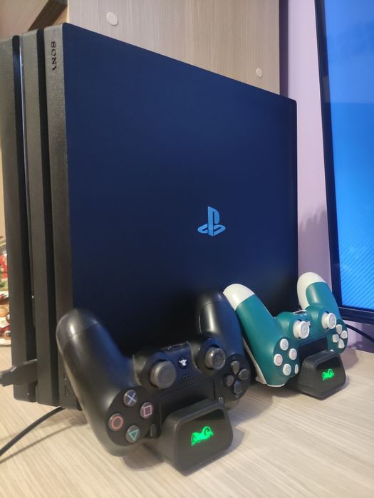 Consola PS4 Pro 1TB 4K HDR