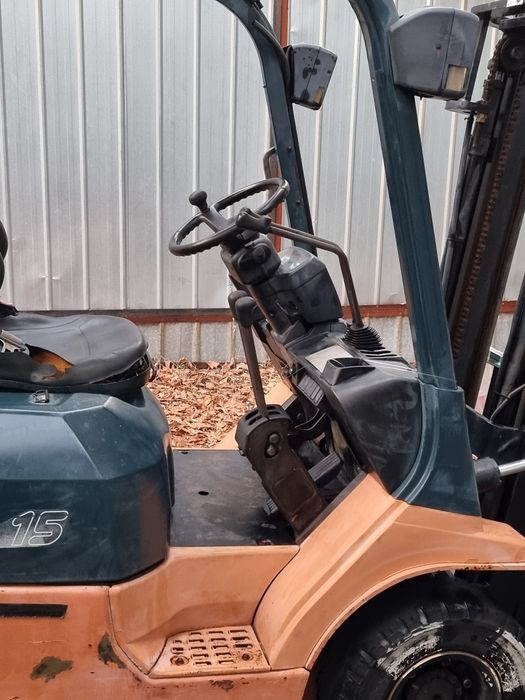 Вилочный погрузчик 7FG15 Toyota.