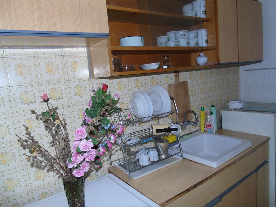 Дава се под наем Двустаен апартамент в Пловдив, Изгрев - 60 кв.м за 306 € - Снимка #1