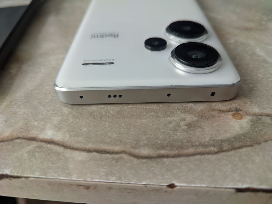 Redmi note 13 pro plus (8/256)