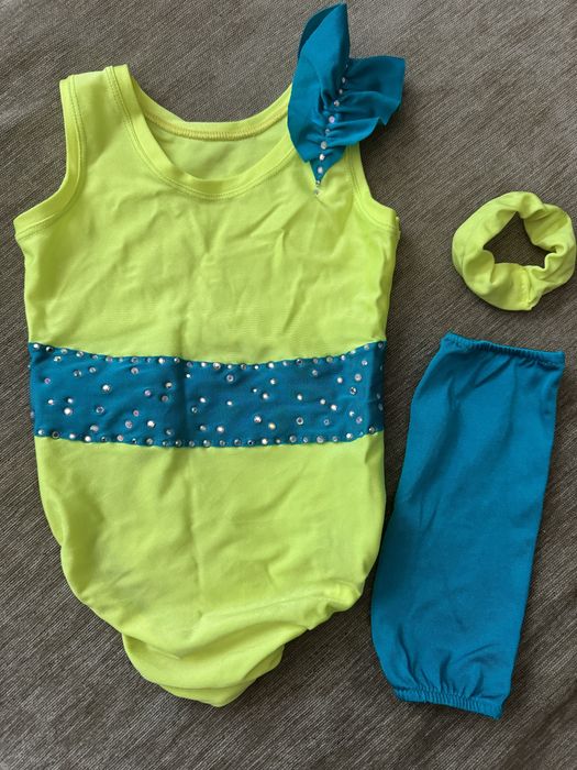 Трико за худежествена гимнастика.