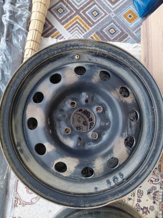 Штампованные диски r14 4/98