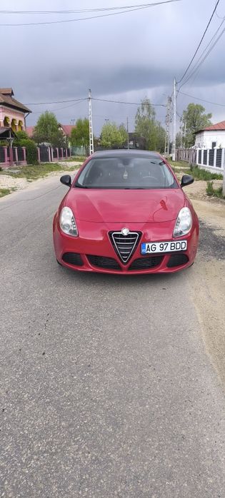 ALFA ROMEO Giulietta 2012 — imagine 2