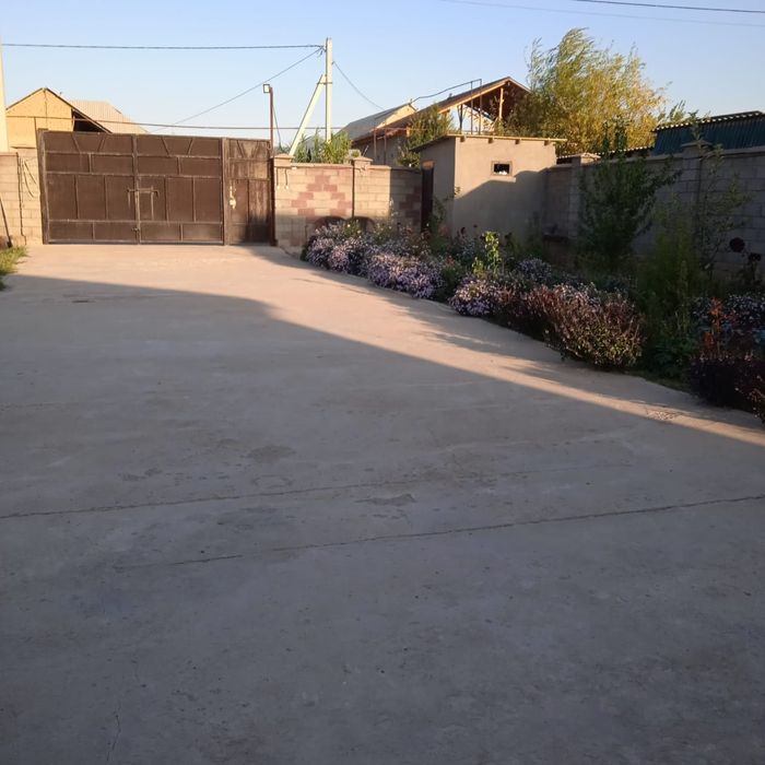 продается добротный дом