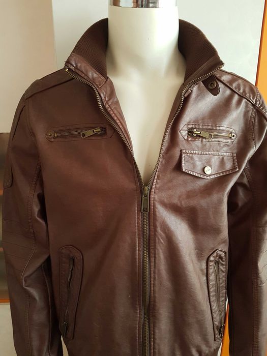 Ново мъжко яке Guess модел Declan Bomber размер L