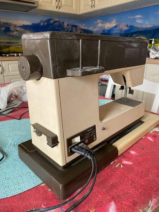 Vand Masina de Cusut