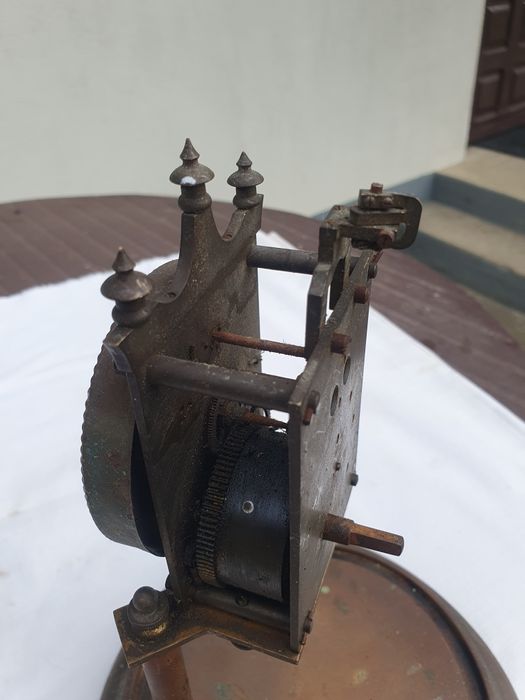 Ceas Antik de Semineu