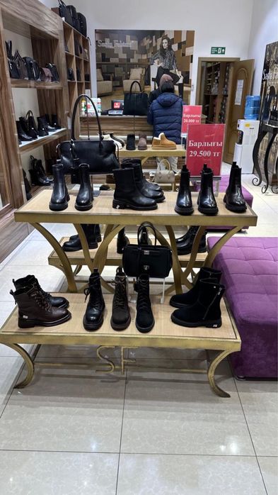 Мебель для бизнеса